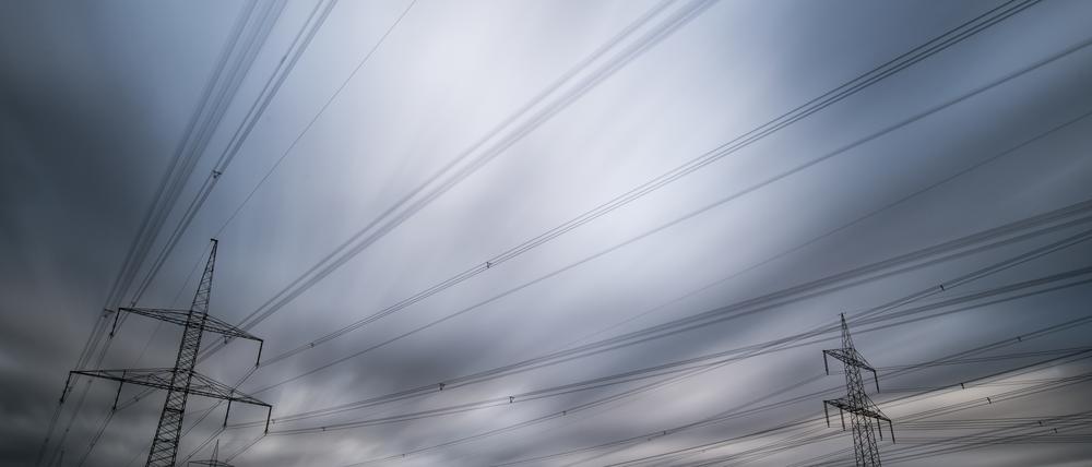 Der Deutsche Wetterdienst verlängert seine Sturmwarnung.