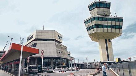 Alles anders? Eigentlich steht die Nachnutzung für den Flughafen Tegel bereits fest. Ins Terminal soll die Berliner Beuth Hochschule ziehen. Drum herum wollen Forscher und Unternehmer in der „Urban Tech Republik“ an der Stadt der Zukunft arbeiten.