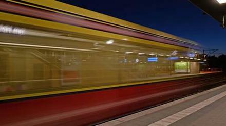 Nächste Station Stahnsdorf. Eine Verlängerung der S-Bahn von Teltow nach Stahnsdorf wird wieder geprüft.