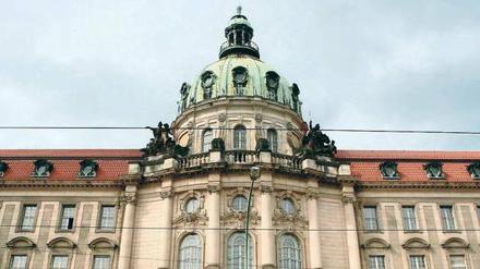 Das "Du" hat bei Stadtparlamentssitzungen nichts verloren, findet unser Autor.