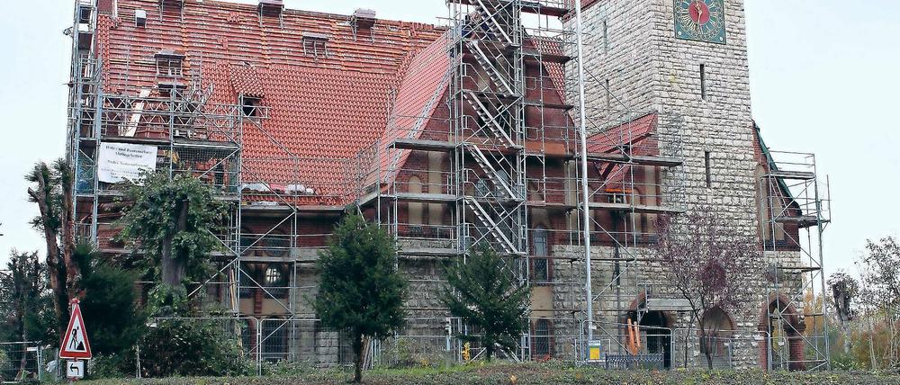 Frisch bedacht. Die Kirche Bornim hat ein neues Dach bekommen.