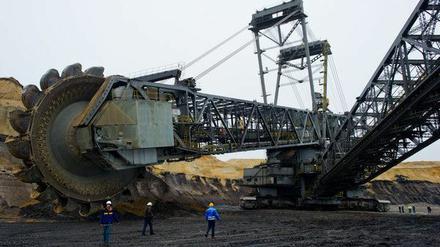 Bringt Arbeitsplätze - aber auch den Tod: Die Braunkohleverstromung.