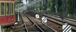 Bei der S-Bahn geht man davon aus, dass künftig mehr Fahrgäste mit den Regionalzügen bis Griebnitzsee fahren. Dadurch bleibt das zweite Bahngleis unwahrscheinlich.