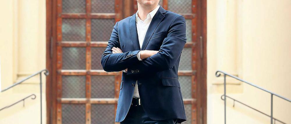 Draußen vor der Tür. Der Geschäftsführer der Kammerakademie, Alexander Hollensteiner, wagt ganz bewusst den Schritt vom Stammhaus in die Stadt.