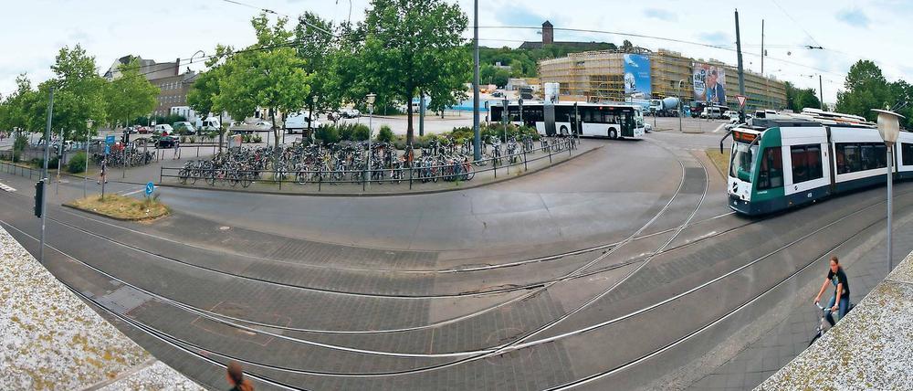 Unübersichtlich. Das Leipziger Dreieck, einer der wichtigsten Knotenpunkte der Stadt, wird ab 2018 für Jahre zur Großbaustelle – um den Verkehrsfluss zu verbessern.