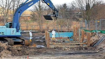 Neu verplant. Die Linke favorisiert die Fläche der geplanten Marina für einen Schwimmbadbau. Der könnte die Kommunen bis zu zehn Millionen Euro kosten.