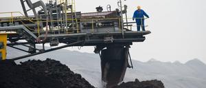 Brandenburgs rot-rote Landesregierung will die extrem klimaschädliche Braunkohle-Industrie unbedingt am Leben halten.
