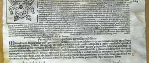 Reformationsauslöser. Ein originaler Ablassbrief aus dem Jahr 151 im Stadtmuseum im Mönchenkloster in Jüterbog. Der Gebäudekomplex beherbergt die Stadtbibliothek, ein Begegnungszentrum und das Stadtmuseum.