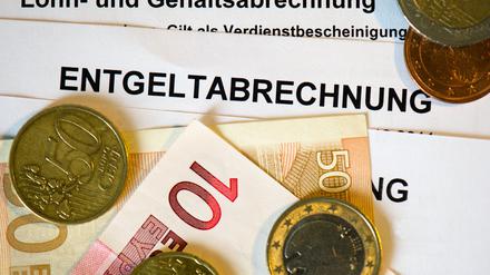 Weniger als in Potsdam verdienen Arbeitnehmer nur in Erfurt, Magdeburg und Schwerin.