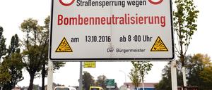 Etwa 4000 Menschen mussten den Sperrkreis um die Bombenfundorte in Oranienburg verlassen.