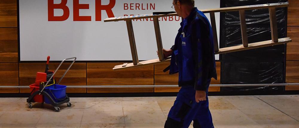 Die Bauarbeiten am BER sind noch nicht beendet.