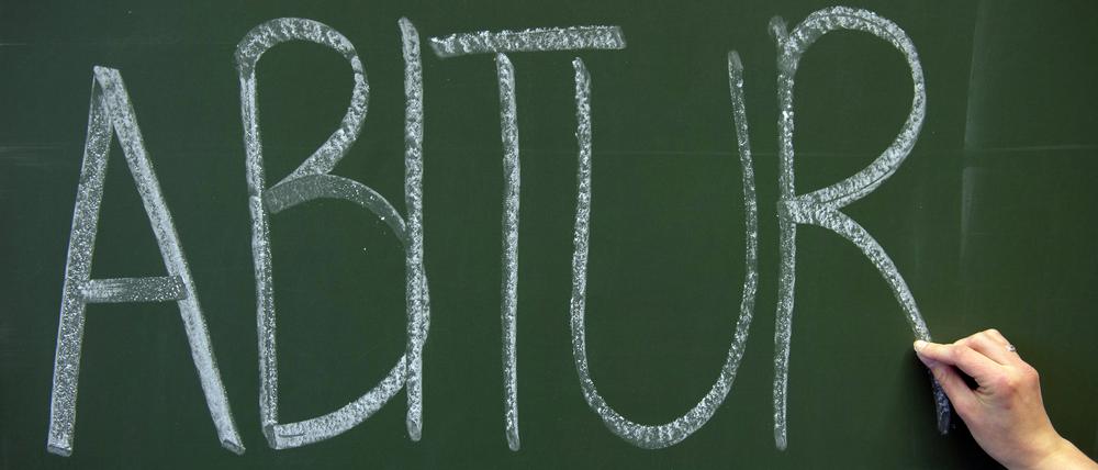 Nach dem neuen Kultusministerkonferenz-Rahmen sollen die Abiturienten zwei bis vier Leistungskurse belegen. In Brandenburg sind es derzeit fünf.