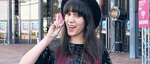 Youtuberin Melissa Lee moderierte das Treffen in Potsdam und freute sich über die Veranstaltung: "Die Begegnung mit den Fans ist immer total schön."