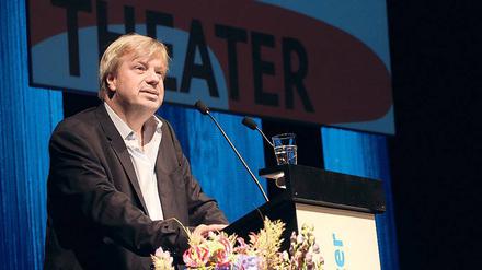 Theatermacher. Intendant Wellemeyer bei seiner Rede beim Festakt.