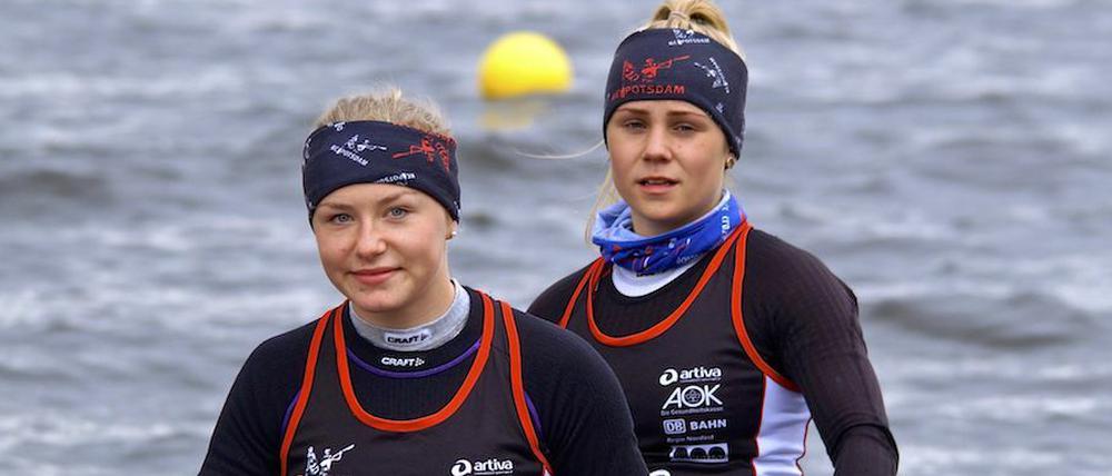 Es herrscht gute Chemie im Canadier. Annika Loske (l.) und Ophelia Preller gewannen bei der Junioren-Europameisterschaft 2014 Bronze im Zweier über die 500 Meter.