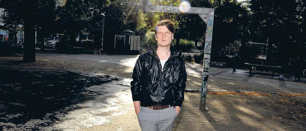 Zu Hause. Jonas Poppe ist in Prenzlauer Berg aufgewachsen und geblieben. Mit Oum Shatt ist er gerade auf Tour. Im Mai erschien das Debütalbum.