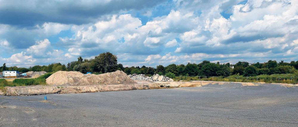 Fass ohne Boden? Einige Teltower haben die Nase voll von den steigenden Kosten für die Marina. Mit einer Petition wollen sie nun gegen das Projekt mobil machen.