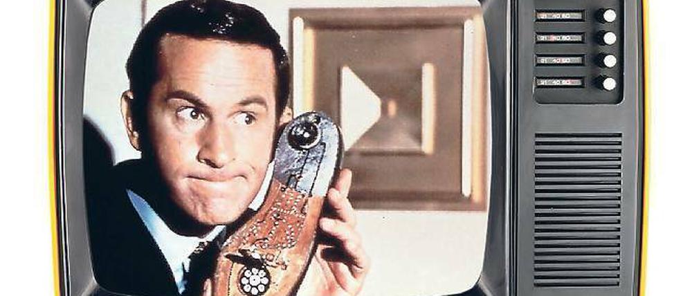 Auslaufmodell: Die Zeit analoger Fernseher geht dem Ende entgegen, auch Maxwell Smart würde heute lieber zum Smartphone als zum Agententelefon greifen.