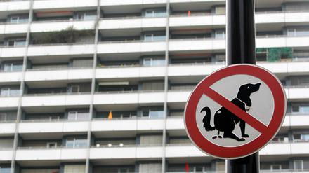 Beseitigung von Hundehaufen: Für Blinde soll es nun eine Ausnahmeregelung geben.