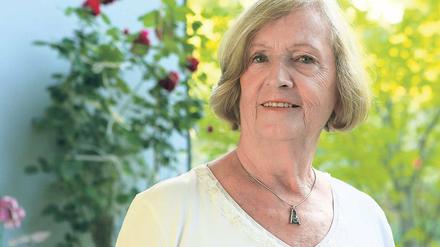Bittere Flucht. In ihrem Buch „Verschwommen“ berichtet Rita Bergemann von ihren Erlebnissen nach dem Mauerbau. Sie war im Potsdamer Ortsteil Sacrow groß geworden, direkt an der innerdeutschen Grenze. Erst in den 1990er-Jahren kehrte sie zurück in die Landeshauptstadt.