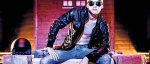 Cool bleiben. Alexander Hoffmann erzählt während des Aufgusses die Geschichte eines jungen Mannes, der Polizist werden möchte. Welche Düfte passen dazu? Zitrone, Lavendel und Schwarze Fichte, natürlich.