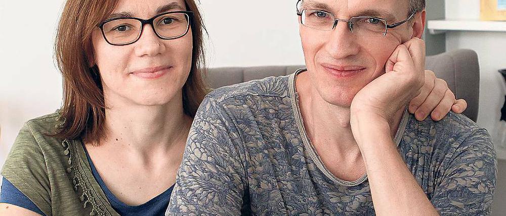 Idee aus dem Friseursalon. Die Potsdamer Regisseure von „Auf Augenhöhe“, Evi Goldbrunner und Joachim Dollhopf. Sie sind Absolventen der Babelsberger Filmuniversität.