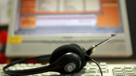Im SNT-Callcenter in Zentrum-Ost soll ein Neonazi arbeiten. Während der Arbeitszeit sei er aber mit rechtsextremistischem Gedankengut bisher nicht aufgefallen, teilt das Unternehmen mit.