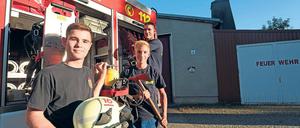 Beliebter Einsatz. Im Vergleich zu ländlicheren Gebieten haben die meisten der 15 Freiwilligen Feuerwehren in Potsdam – hier die Freiwillige- und Jugendfeuerwehr Golm – kein wirkliches Nachwuchsproblem.