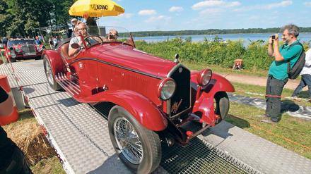 Schnelligkeit zählt nicht. Einer der Teilnehmer an der Oldtimer-Rallye im vergangenen Jahr.