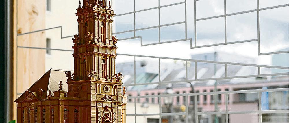 Ein Modell der Garnisonkirche.
