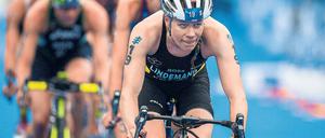 Auf dem Rad durch Rio. Beim diesjährigen olympischen Triathlon-Wettbewerb erwartet die Teilnehmer ein Rad-Kurs mit etlichen anspruchsvollen Anstiegen. Darauf hat sich Laura Lindemann akribisch vorbereitet – sie trainierte im Harz und im Elbsandsteingebirge.