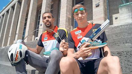 Fünffache Herausforderung. Patrick Dogue (l.) und Christian Zillekens absolvieren in ihrem Sport das Fechten, Schwimmen, Reiten, Schießen und Laufen.