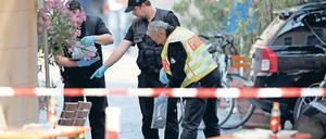 Von Fall zu Fall. Dieses Bild vom Tatort des Terroraktes in Ansbach brachte der Tagesspiegel in seiner Ausgabe vom Dienstag auf der Titelseite.
