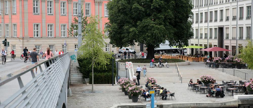 Nach massiver Kritik am nicht für jeden zugänglichen Fahrstuhl an der Alten Fahrt lenkte die Stadt nun ein.