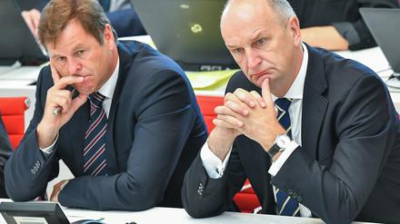 Der brandenburgische Ministerpräsident Dietmar Woidke (SPD) und Finanzminister Christian Görke (Die Linke).