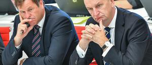 Der brandenburgische Ministerpräsident Dietmar Woidke (SPD) und Finanzminister Christian Görke (Die Linke).