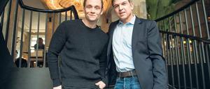 Standorthoffnung Streaming: In Berlin dreht Matthias Schweighöfer (links) für Amazon und dessen Deutschland-Chef Christoph Schneider die Serie „You are wanted“.