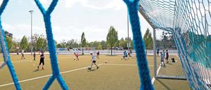 Platzprobleme. Es kann eng werden auf dem Stahnsdorfer RSV-Sportplatz. Auch bei anderen Vereinen fehlen Platz- und Hallenkapazitäten.