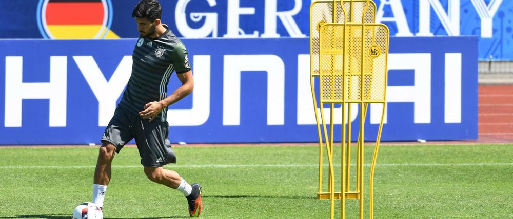 Kommt Emre Can beim Halbfinalspiel Deutschland gegen Frankreich zum Einsatz. Diese Frage wurde am Dienstag auch im ZDF-Morgenmagazin diskutiert.