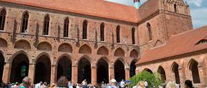 Beim Choriner Musiksommer kann der Musik gelauscht - und die Klosteranlage besichtigt werden.
