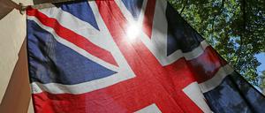 Die britische Flagge in der Dortustraße. Der Brexit würde sich auch negativ auf die Potsdamer Wirtschaft auswirken.