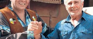 Bisschen blass, aber er ist es. Meet ’n’ Greet mit Gojko Mitic (re.).