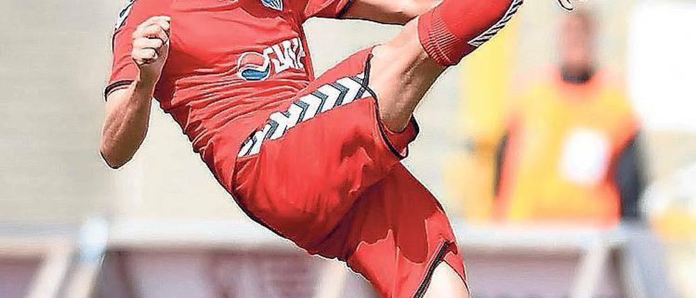Bleibt beim SVB am Ball. Lovro Sindik verlängert seinen Vertrag.