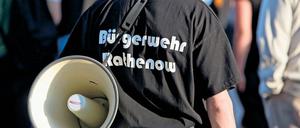 Organisiert. Eric U. lief zuletzt mit „Bürgerwehr Rathenow“-Shirts bei Anti-Asyl-Demos mit.