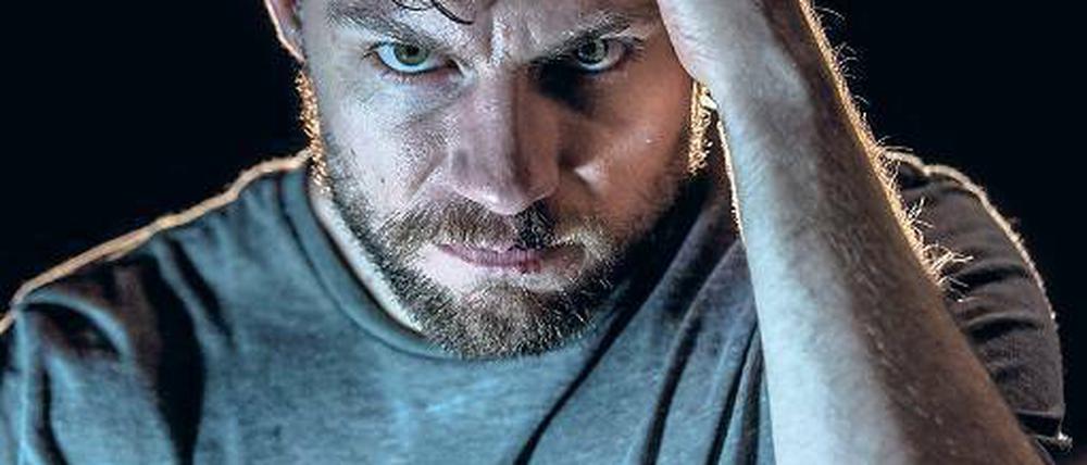 Wer bin ich? Die Fox-Serie „Outcast“ mit Patrick Fugit ist via Sky zu sehen.