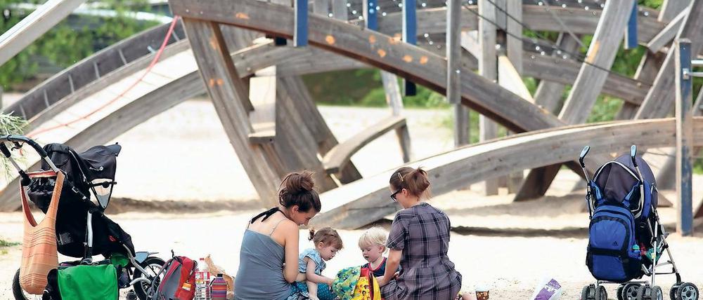 Familienfreundliches Potsdam. Nach jahrelanger Zurückhaltung investiert Potsdam auch wieder mehr in Spielplätze – wie hier auf der Freundschaftsinsel.