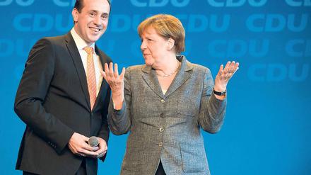 Gegen Zentralismus. Kanzlerin Angela Merkel und CDU-Landeschef Ingo Senftleben (l.) in Prenzlau.