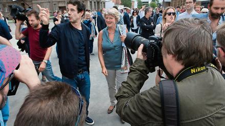 Große Pläne: Tom Tykwer und Staatsministerin Monika Grütters in der neuen Berliner Straße.