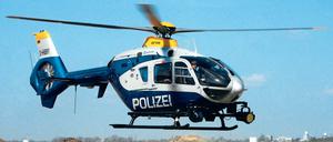 Teure Technik. Erst ein millionenschwerer Auftrag eines Unternehmens für Luftfahrttechnik, dann ein Job als Berater der Firma. Ein leitender Beamter der Hubschrauberstaffel der Polizei steht nun unter Verdacht: wegen Bestechlichkeit.