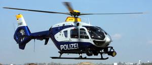 Ein Eurocopter EC 135 der Polizeihubschrauberstaffel Brandenburg.